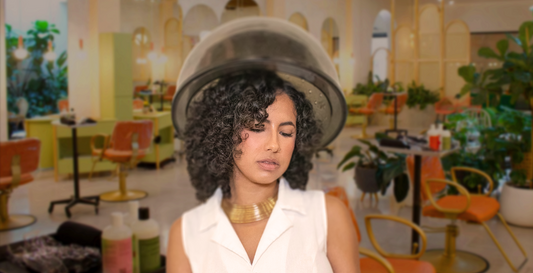 Tratamiento de Vapor: ¿Un Tratamiento Ideal para el Cabello Rizado?