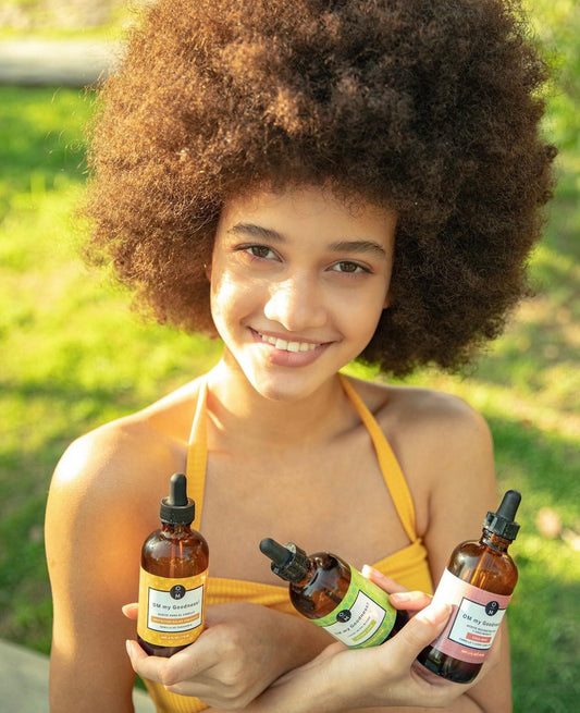 Desmitificando el Cabello Rizado: 4 Verdades Detrás de los Mitos 🌀✨