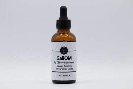 Descubre la Magia de la Innovación Capilar: OM My Goodness! GALI OM Savage Bear Elixir Organic Oil Blend